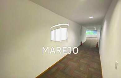 Imagem: O depósito possui 232m² de Área e está localizado em Barra