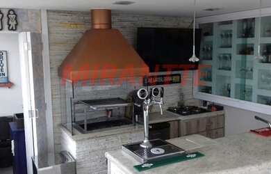 Imagem: O apartamento na cobertura possui 3 Dormitórios, 4 Banheiros