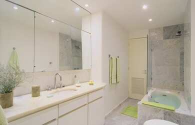 Imagem 9: LEBLON RJ QUADRA DA PRAIA 140M2 DE FRENTE - PORTARIA 24 HORAS