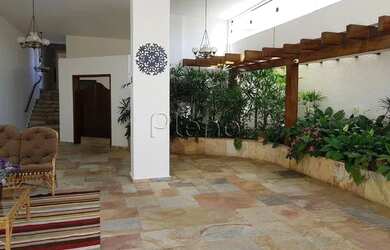 Imagem: O apartamento possui 1 Dormitório, 2 Banheiros, 1 Vaga na garagem