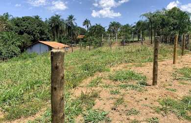 Imagem 2: Chácara 4000m², Frente Rodovia GO-040, Terra Cultura, Cercada, Entre...