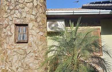 Imagem 3: Casa. Piscina, 368m² de Área, 4 Vagas na garageme3 Dormitórios