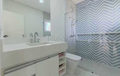 Imagem 15: Venda Casa com 220,00 metroQuadrado, 3 dormitório s , 4 vaga s . Swiss...