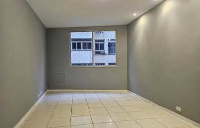 Imagem: O apartamento possui 2 Dormitórios, 3 Banheiros, 2 Vagas na