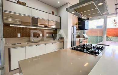 Imagem 7: Residencial Portal do Lago em Sumaré 338m², Sobrado 4 dormitórios quintal...