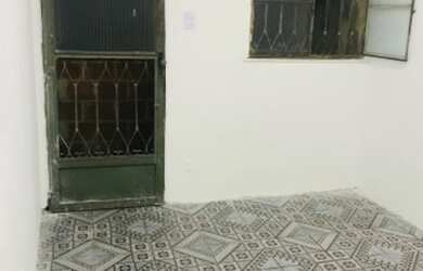 Imagem 4: Alugo casa. 1 Vaga na garageme1 Dormitório