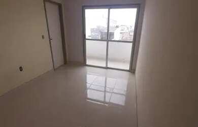 Imagem: O apartamento possui 1 Dormitório, 1 Banheiro, 38m² de Área