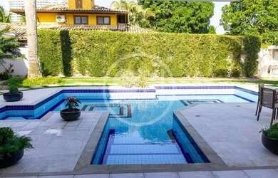 Imagem 5: BARRA DA TIJUCA. 890m² de Área, 5 Vagas na garageme5 Dormitórios