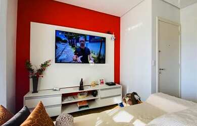 Imagem: O apartamento possui 2 Dormitórios, 2 Banheiros, 2 Vagas na