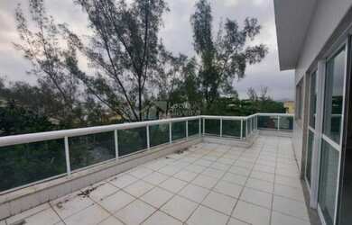 Imagem: O apartamento na cobertura possui 4 Dormitórios, 5 Banheiros