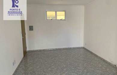 Imagem: O apartamento possui 1 Dormitório, 1 Banheiro, 1 Vaga na garagem