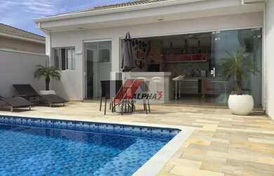 Imagem: A casa em condomínio possui 3 Dormitórios, 5 Banheiros, 4