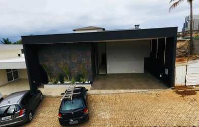 Imagem: A casa em condomínio possui 3 Dormitórios, 5 Banheiros, 3