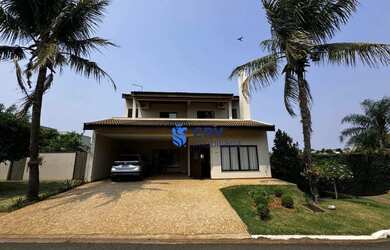 Imagem: A casa em condomínio possui 3 Dormitórios, 4 Banheiros, 2