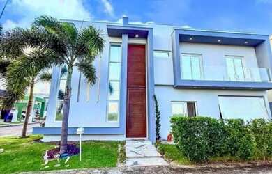 Imagem: A casa em condomínio possui 4 Dormitórios, 5 Banheiros, 4