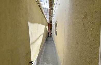 Imagem 6: Casa térrea com 4/4 sendo 3 destes suítes, Edicula com churrasqueira...