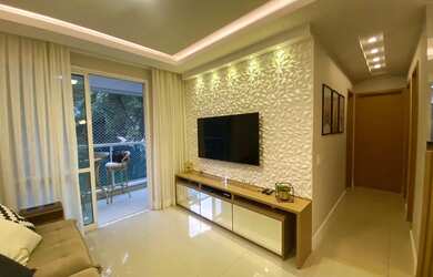 Imagem: O apartamento possui 3 Dormitórios, 1 Banheiro, 1 Vaga na garagem