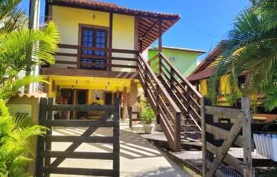 Imagem: A casa em condomínio possui 4 Dormitórios, 4 Banheiros, 2