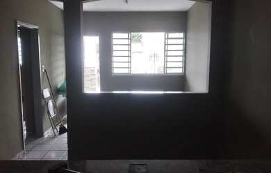 Imagem 6: Alugo casa 2 qts 2 banheiros em Campo Grande