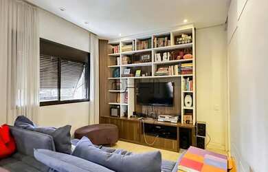 Imagem: O apartamento possui 3 Dormitórios, 4 Banheiros, 3 Vagas na