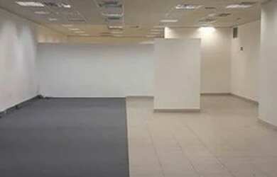 Imagem: O depósito possui 400m² de Área e está localizado em Chácara