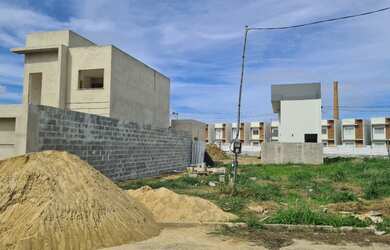 Imagem: O terreno possui 195m² de Área e está localizado em Parque