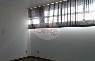 Imagem: O depósito possui 30m² de Área e está localizado em Campos