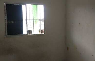 Imagem: A casa possui 2 Dormitórios, 2 Banheiros e está localizado