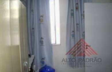 Imagem: O apartamento possui 3 Dormitórios, 1 Banheiro, 1 Vaga na garagem