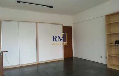 Imagem: O depósito possui 26m² de Área e está localizado em Lourdes