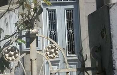 Imagem: A casa possui 5 Dormitórios, 3 Banheiros, 239m² de Área e