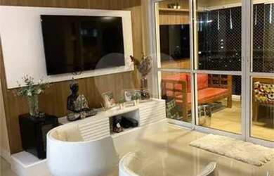 Imagem: O apartamento possui 2 Dormitórios, 3 Banheiros, 1 Vaga na