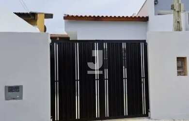 Imagem: A casa possui 2 Dormitórios, 2 Banheiros, 1 Vaga na garagem