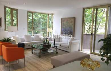 Imagem: O apartamento possui 3 Dormitórios, 5 Banheiros, 3 Vagas na