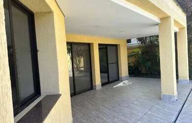 Imagem 7: Casa Sobrado Alto Padrão à venda no Condomínio Melville em Santana...