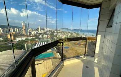 Imagem 12: Apartamento com varanda e vista mar na Praia da Enseada, 3 quartos sendo...