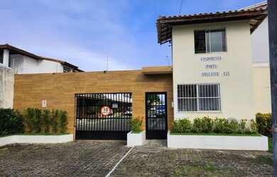 Imagem: A casa em condomínio possui 3 Dormitórios, 3 Banheiros, 2