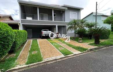 Imagem: A casa em condomínio possui 5 Dormitórios, 5 Banheiros, 4