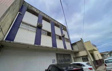 Imagem: O depósito possui 900m² de Área e está localizado em Nossa