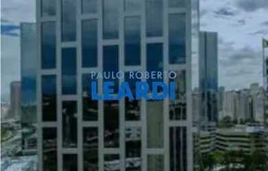 Imagem: O depósito possui 5 Vagas na garagem, 1148m² de Área e está