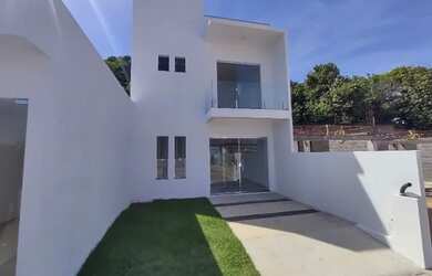 Imagem: A casa em condomínio possui 3 Dormitórios, 3 Banheiros, 2