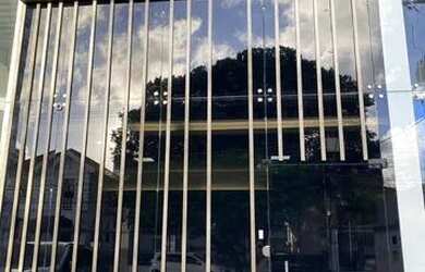 Imagem: O studio possui 1 Dormitório, 1 Banheiro, 50m² de Área e