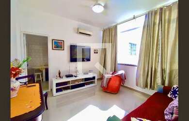 Imagem: O apartamento possui 2 Dormitórios, 1 Banheiro, 70m² de Área