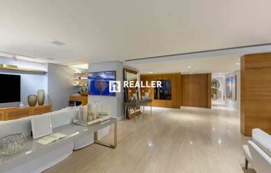 Imagem: O apartamento possui 4 Dormitórios, 3 Banheiros, 3 Vagas na