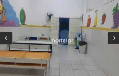 Imagem: A casa possui 5 Dormitórios, 5 Banheiros, 2 Vagas na garagem