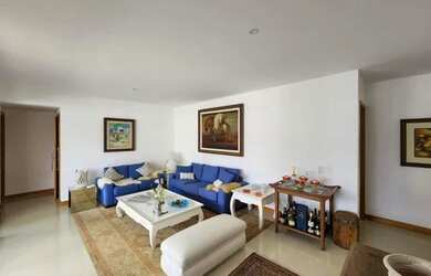 Imagem: O apartamento possui 4 Dormitórios, 3 Banheiros, 138m² de