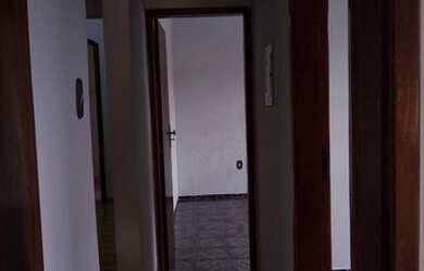 Imagem 10: Casa 3/4. Varanda, 2 Vagas na garageme3 Dormitórios