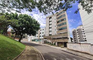 Imagem: O apartamento possui 4 Dormitórios, 4 Banheiros, 3 Vagas na