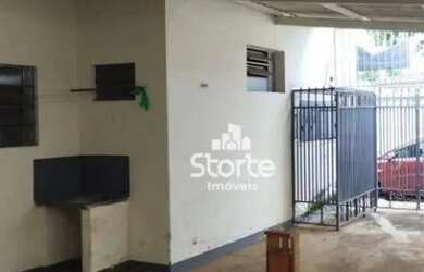 Imagem: A casa possui 5 Dormitórios, 5 Banheiros, 280m² de Área e