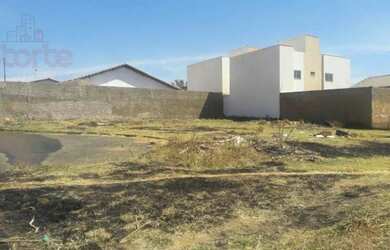 Imagem: O terreno possui 402m² de Área e está localizado em Jardim